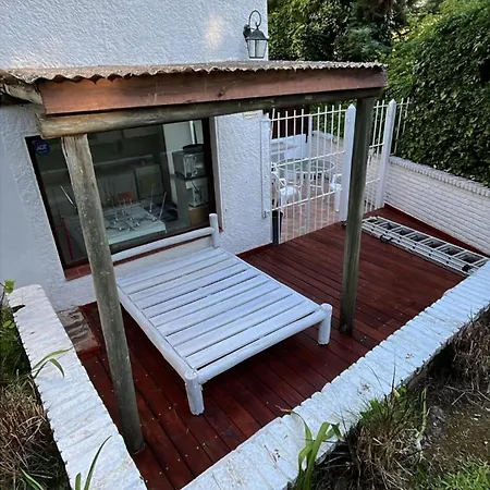 Complejo Jen Les Pins Apto 01 Punta Del Este